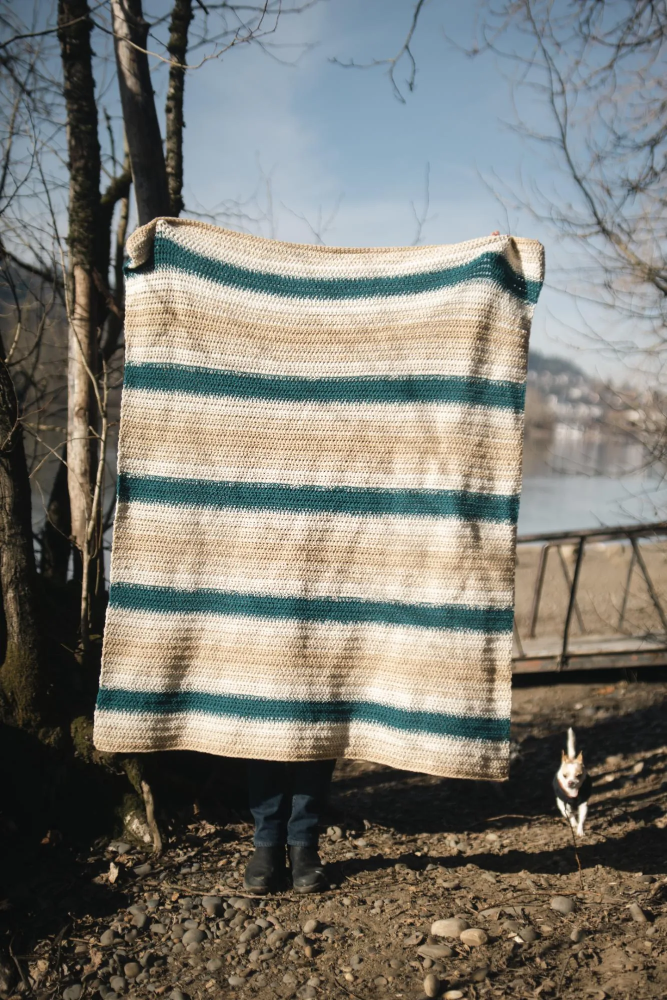 Slack Tide blanket, teal lines with white and tan