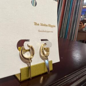 Twinkle huggie earrings (geo charm)