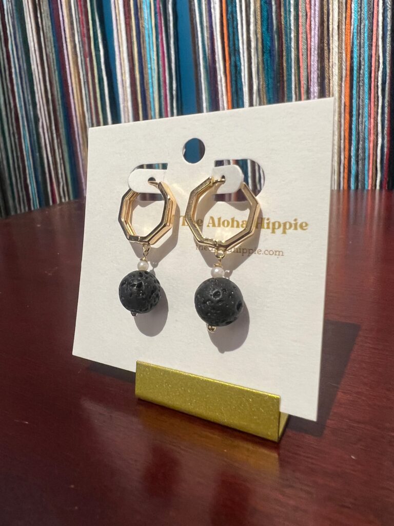 Golden hive huggie earrings (ele’ele lava rock + pearls) No. 01, photo 3
