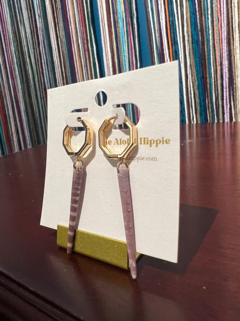 New golden hive huggie earrings (Hawaiian tiger sea urchin) No. 01, photo 3
