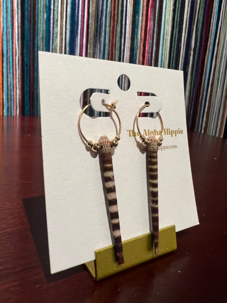 Little hoop energy earrings (wanna/tiger urchin shells) No. 01, photo 1