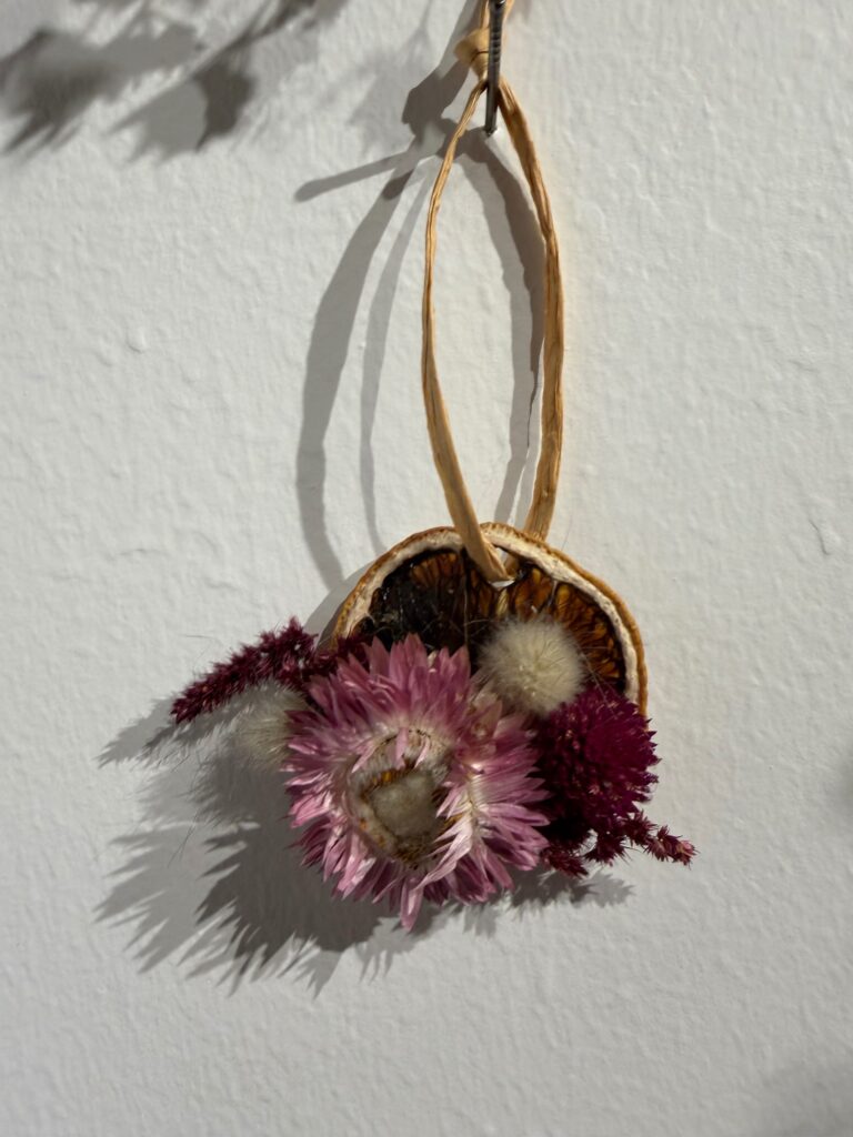 Flower ornament No. 06, photo 1