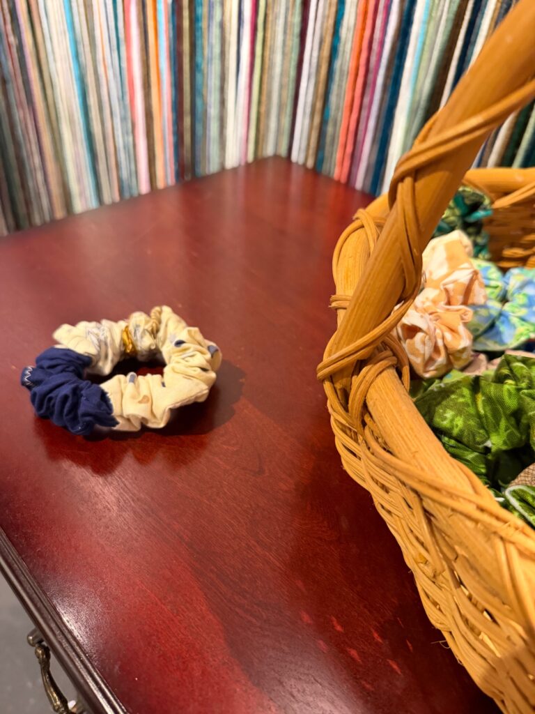 Scrunchie No. 18, photo 1